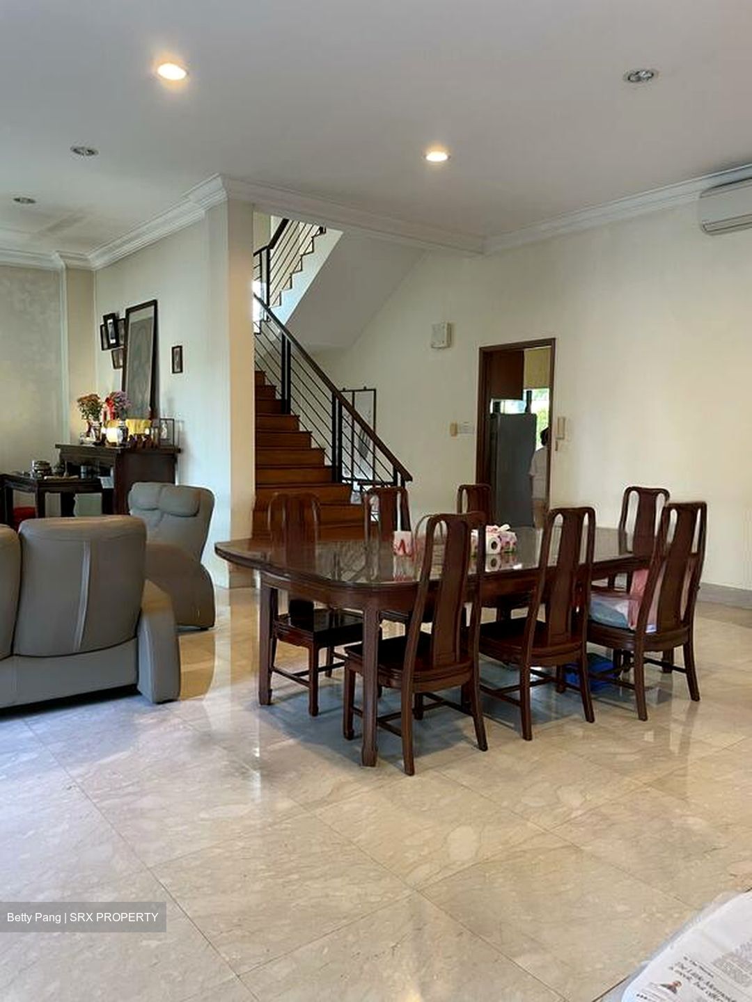 Holland Hill (D10), Semi-Detached #463449381